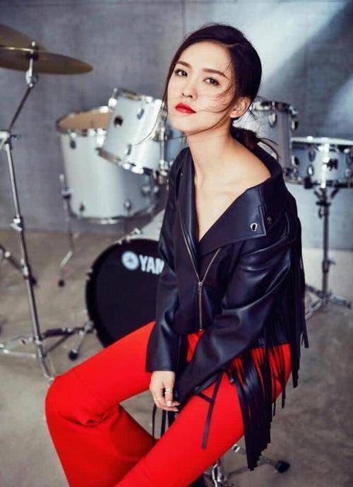 红极一时,却在23岁时就嫁人了,网友惋惜_迪丽热巴_王洋_明星