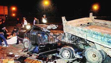 20年前清晨,熟睡的"香妃"刘丹车祸身亡,开车的柳青后悔了吗?