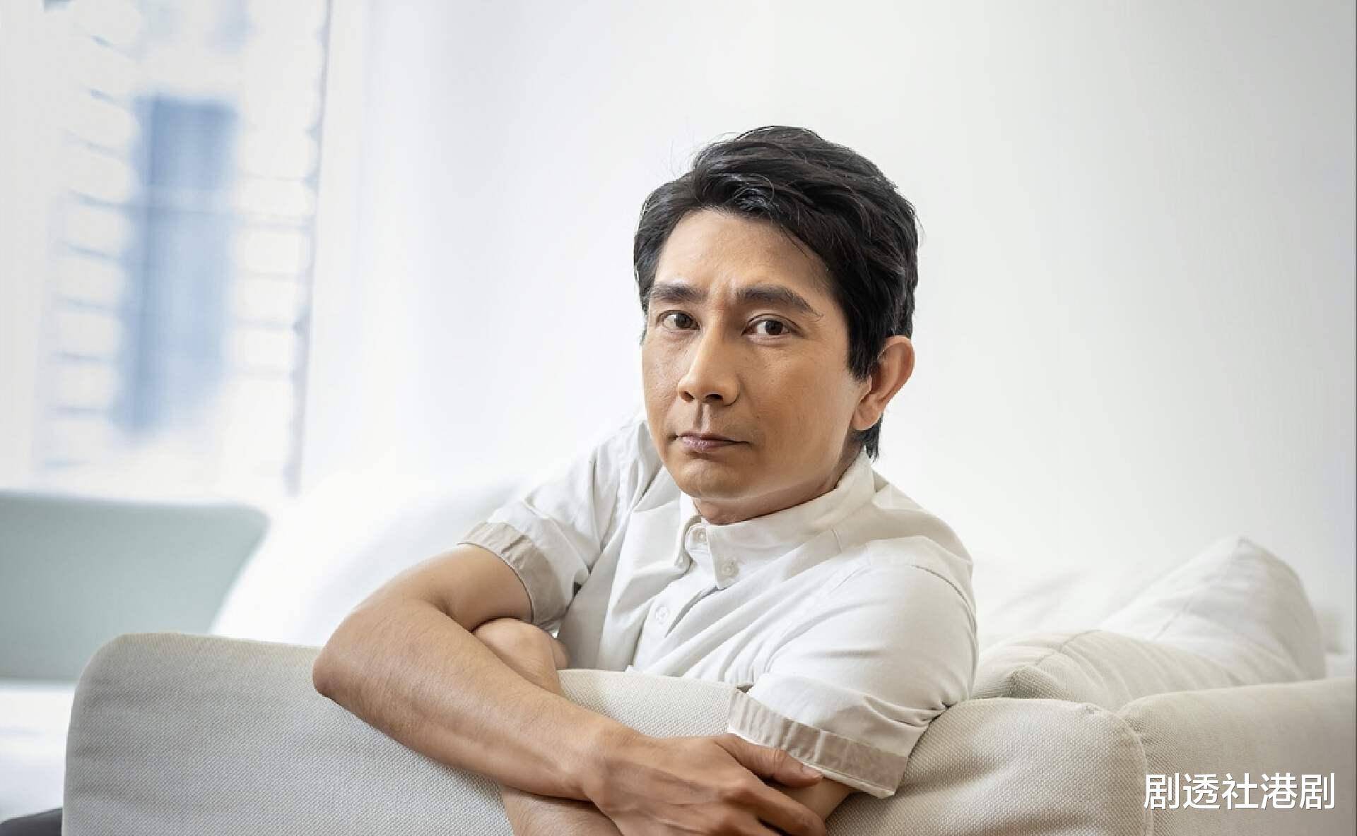 香港知名男星,被称为"有线一哥"的李尚正入行多年,演艺事业一直都算是