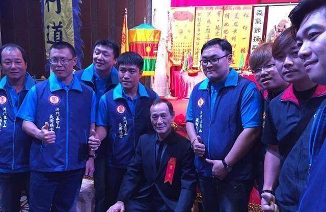 14k元老争当龙头,遭胡须勇陈慎芝反对,陈惠敏:你不够分量_萧华_帮会