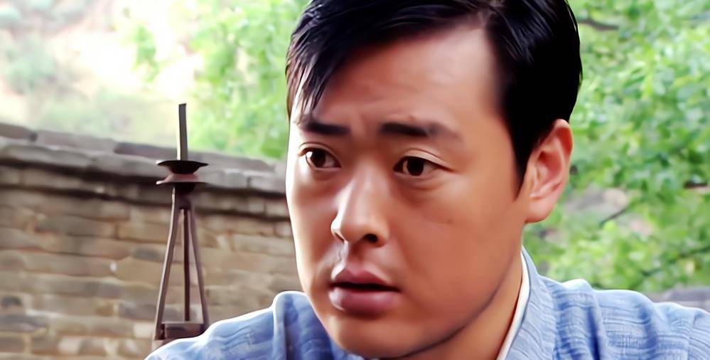 视帝张桐:拍戏差点双目失明,至今无儿无女,演员受伤后咋办?