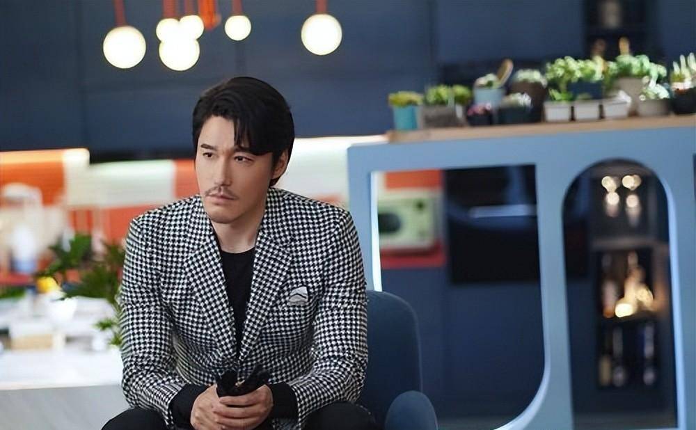 词曲创作人小柯为95版电视剧《神雕侠侣》创作了主题歌曲《归去来》