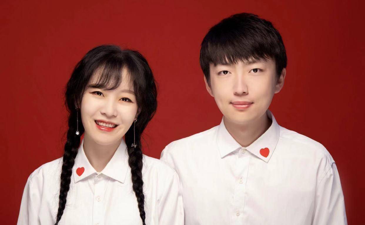 27岁大胃王mini结婚,老公曾是婚恋节目《非常完美》高冷男嘉宾_王子瑜