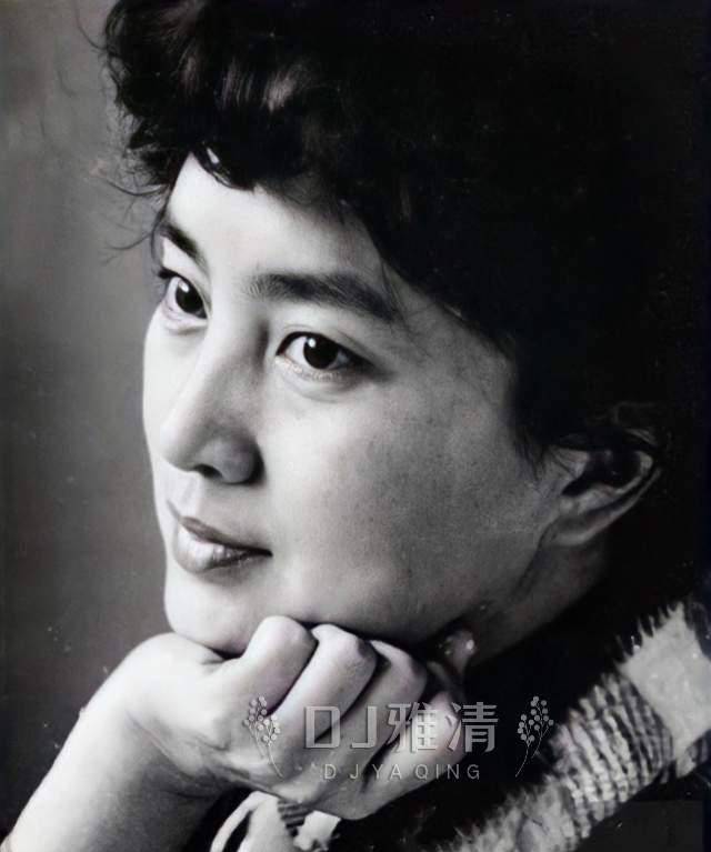 80年代女星张金玲20张美照雍容华美似牡丹与现在的女星区别大_电影