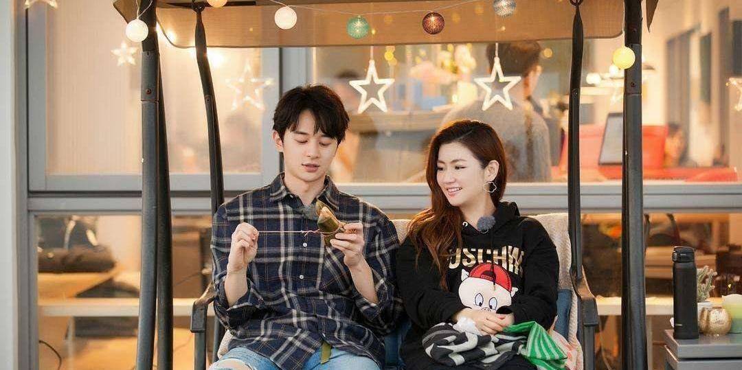 selina又陷新恋情,自爆和小7岁鲜肉有情况,前夫刚和视后分手_张轩睿