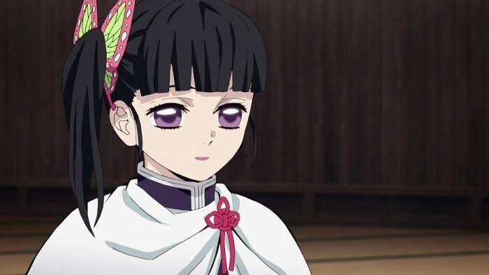 第一是她毫无争议?_蝴蝶_女性_穿着