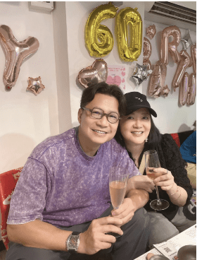 tvb御用奸人郑子诚60岁生日 圈中好友齐聚庆贺_刘倩怡_太太_老公