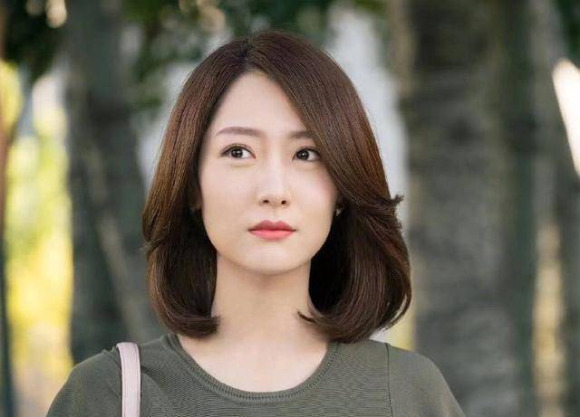 婚姻,而这次婚姻关系的破裂原因疑似前夫林一与男明星郑元畅亲密互动