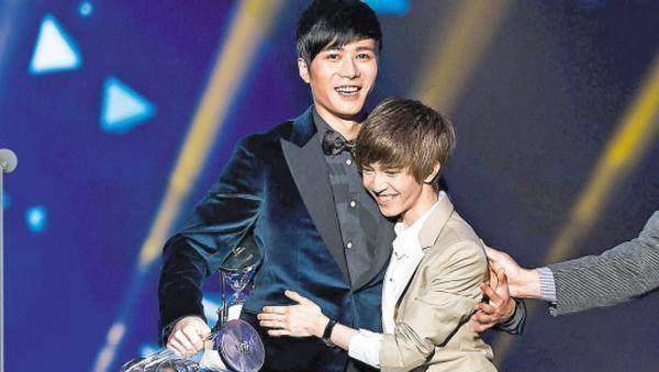 陈学冬回应郭敬明移情汪铎,回应一语双关:别给我加戏了_鲜肉_全家