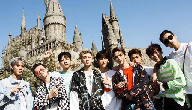 蔡徐坤22岁生日,昔日队友仅一人祝福显关系,跑男团表现令人生疑_宣传