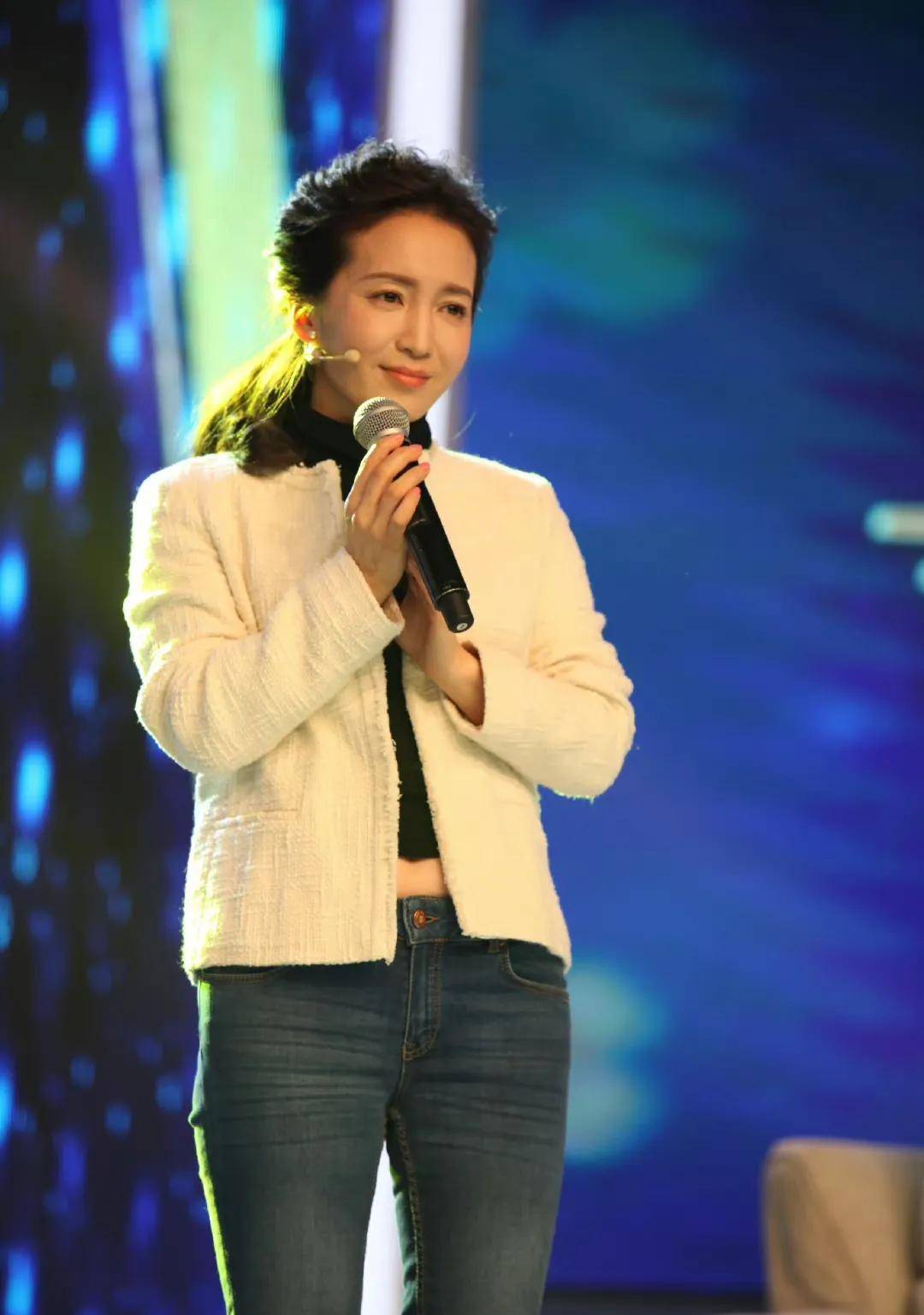 演员胡小庭:母亲瘫痪,父亲截肢,因太悲伤女儿提前一个月出生_北京