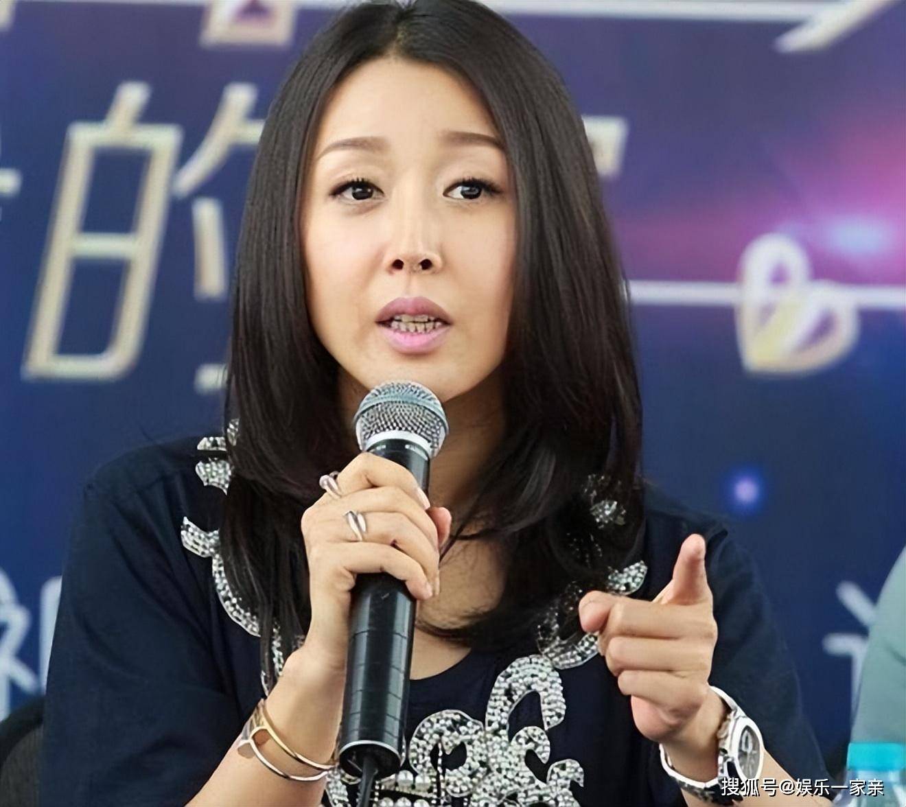 孙悦和黄晓明是什么关系?_节目_内地_丑闻