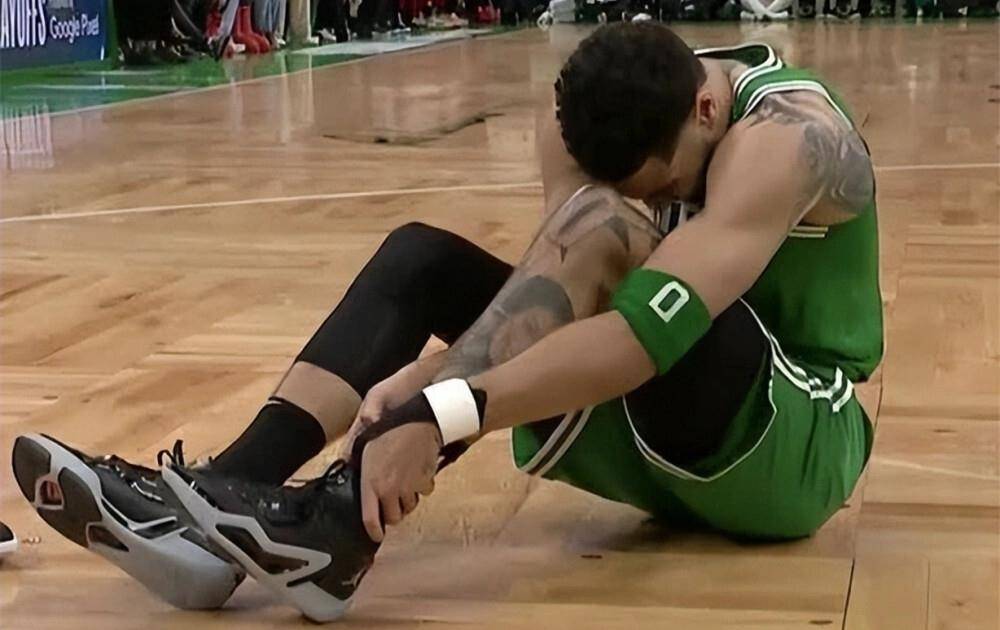 g7疑似遭热火垫脚,塔图姆向全联盟摊牌,并承认一个事实