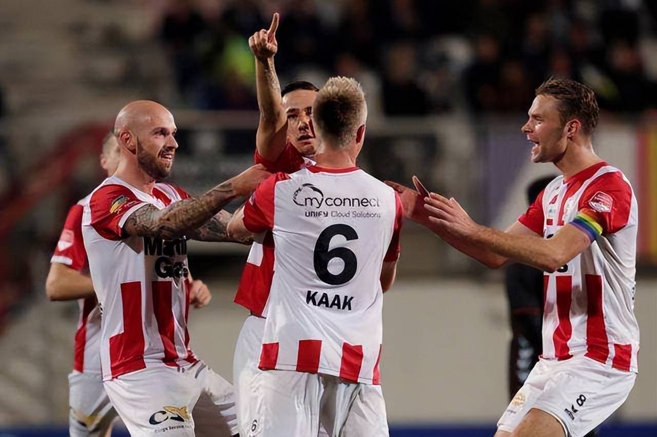 荷甲欧会杯资格赛半决赛,乌德勒支与鹿特丹斯巴达进行两回合赛事,胜者