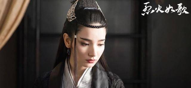 代斯加入杨幂新剧《暴风眼》!异域风情的颜值和气质,不输热巴!