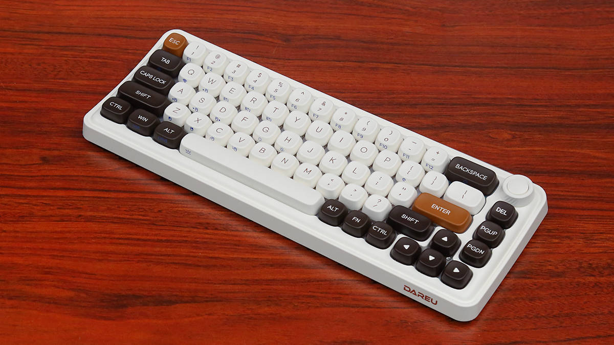 达尔优小方糖Z68三模机械键盘评测：精致又耐看