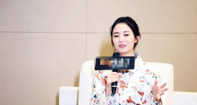 当陈钰琪被问戏中“挠脚心”是什么感受时，她的回答让人感到意外