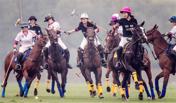将落户重庆武隆,届时将有神秘嘉宾空降,联合"中国女子马球第一人"罗斌