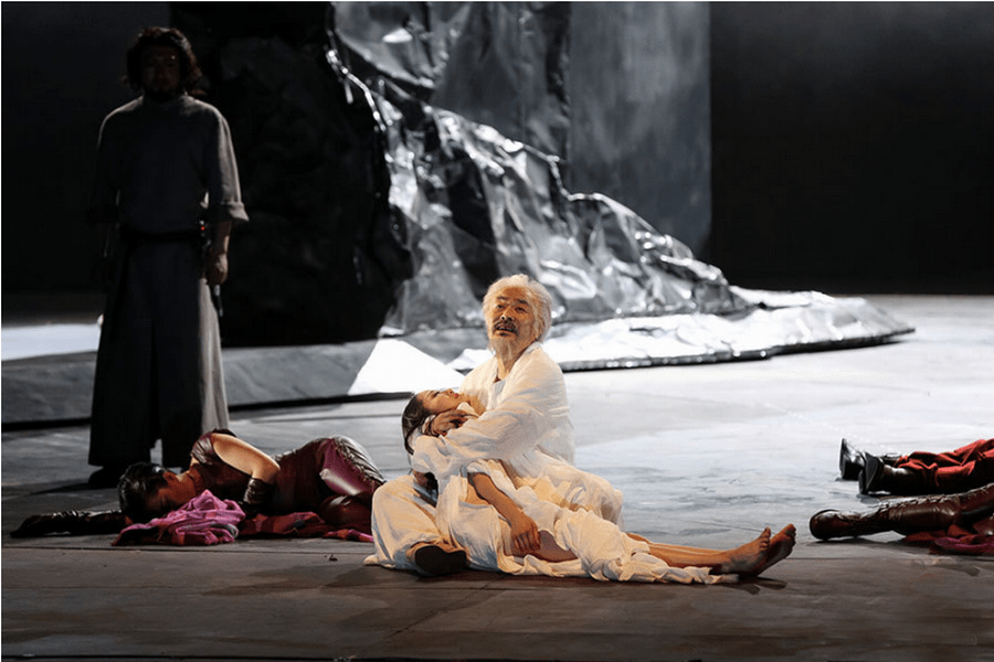 从《李尔王》看莎士比亚的"王者建构"_形象_权力_女儿