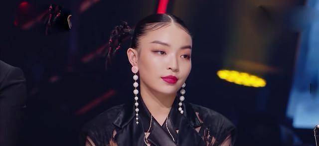 而vava一个人,前面刚刚回击丁太昇,后续又被郝雷这么说,真的太糟心.