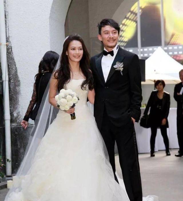 多任女友无缝衔接,冷漠分手三连击,张震的影帝滤镜可真厚_女方_吴家欣