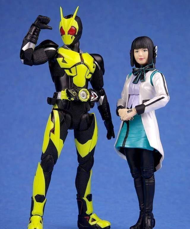 假面骑士01:伊兹shf手办搞笑实物测评或人:你不要过来啊_方面_服装