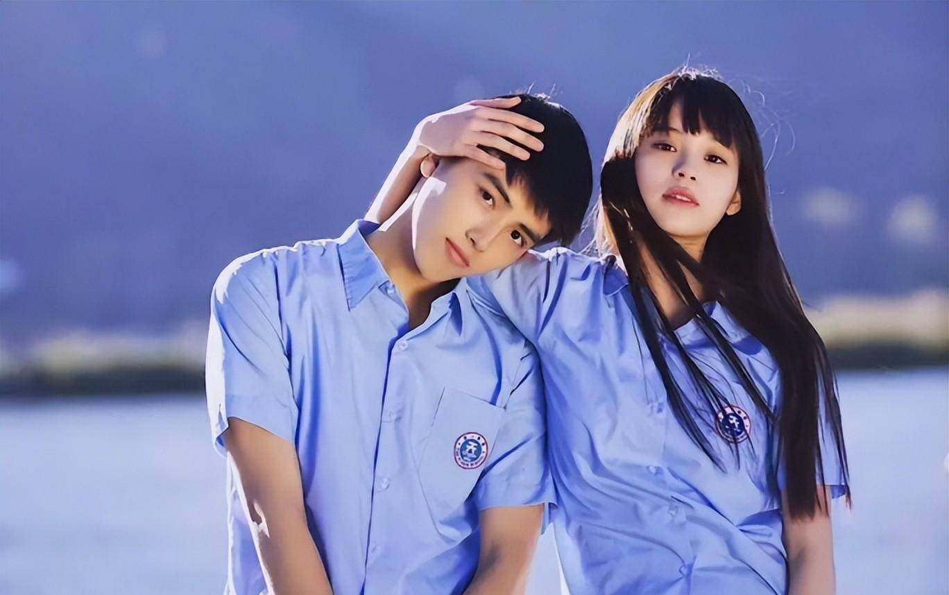 当"世袭制"席卷娱乐圈,靠爹靠妈不如靠自己,25岁刘怡潼太清醒_陈飞宇