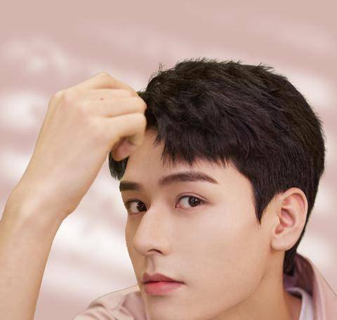 龚俊创造营repo上热搜了?是怎么回事?_cue_节目_霍言