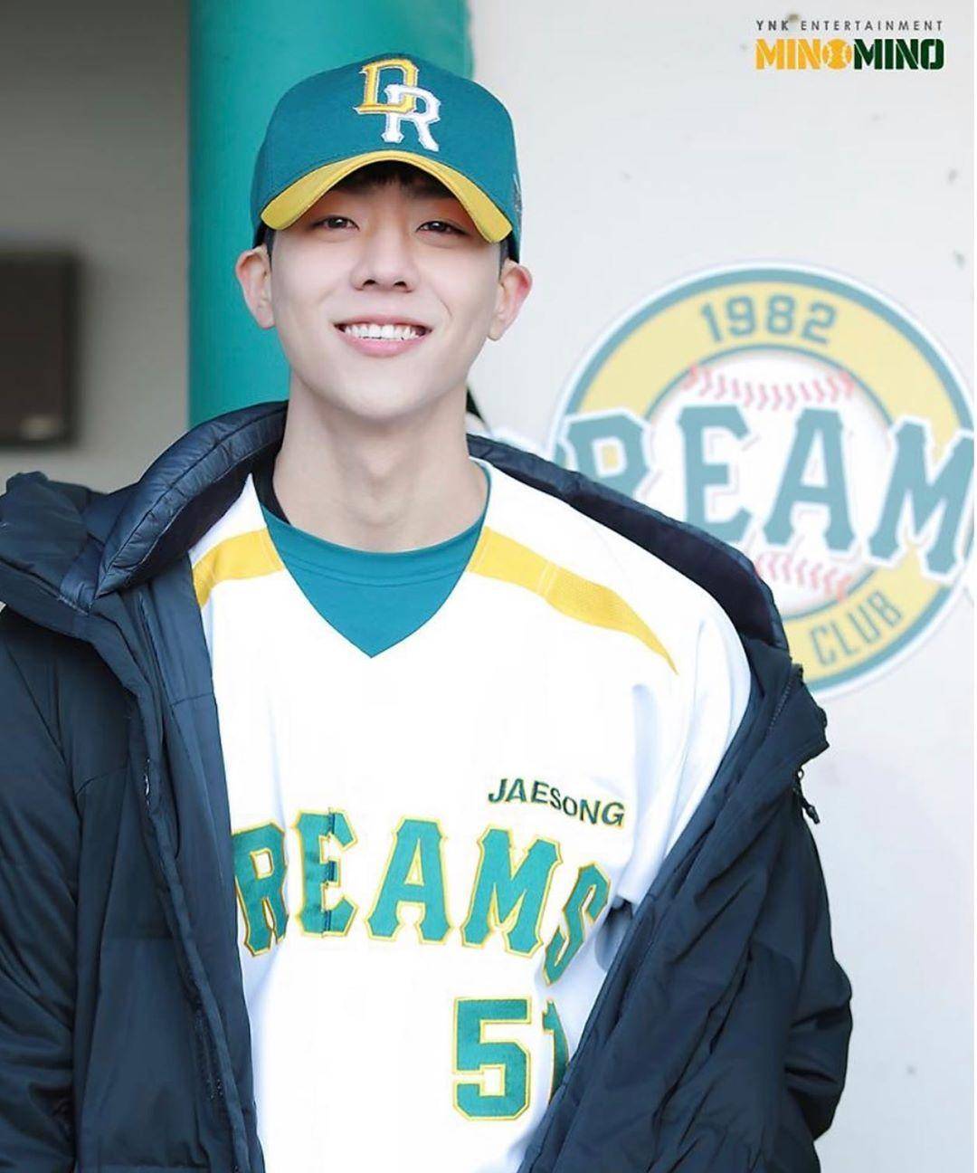 以后,"小奶狗"角色都按照这个颜值标准来选吧_蔡钟_颜究_容貌