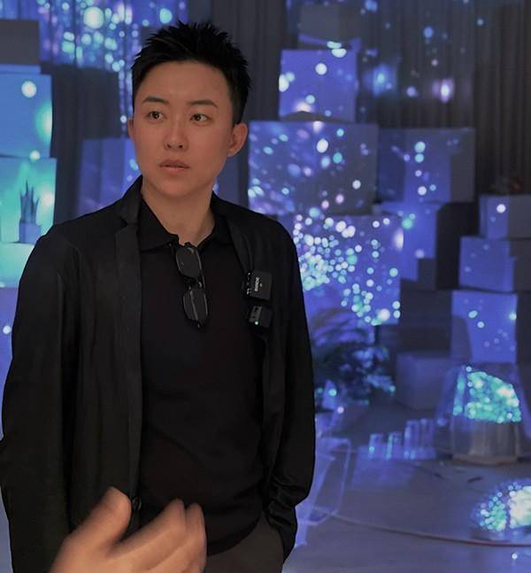 女ceo叶海洋:找不到爱情却想有个家,花50万买精生下混血女儿_孩子