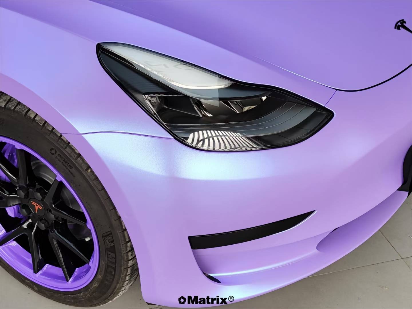 特斯拉model3矩阵改色膜陶瓷薰衣草蓝,浪漫的紫与动人的蓝色融合_案例