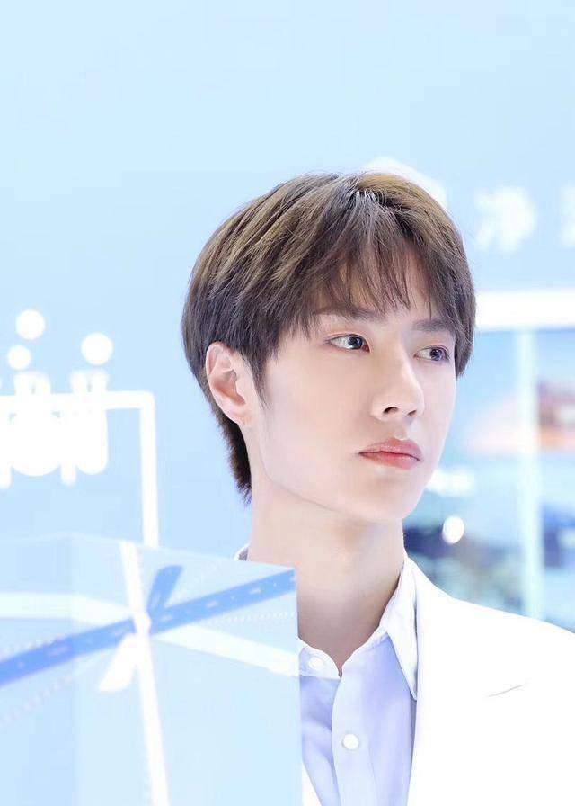 但是这个综艺节目变味的事实也无法改变!_蔡徐坤_节目组_嘉宾