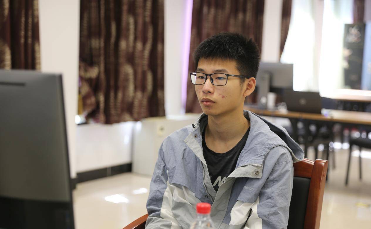 明天四分之一决赛淘汰赛开打对阵:徐一迪第3天vs韩佑振第7天,屠小宇第