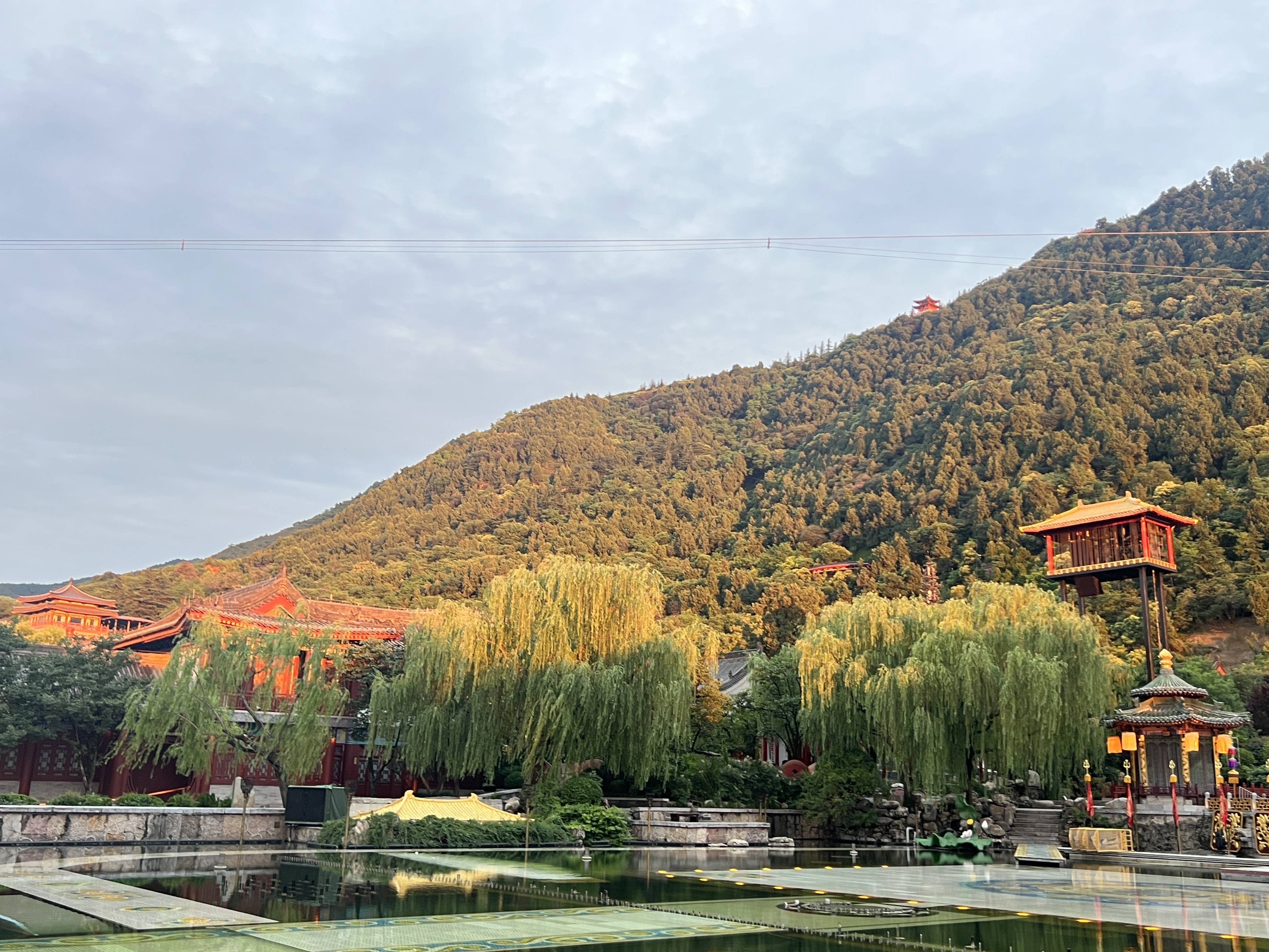 雨后骊山美景