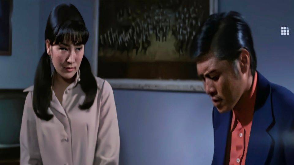 沉痛反思电影《毒女》所描绘的社会现实与人性黑暗