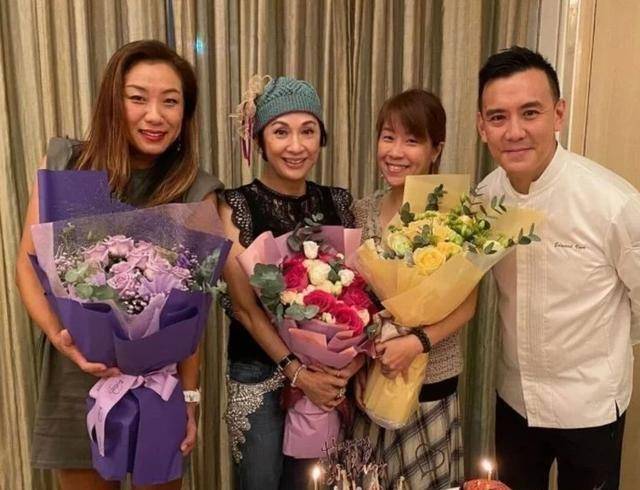 姜大卫女儿过47岁生日:气质出众像老爸,与曹永廉结婚14年很恩爱_依兰