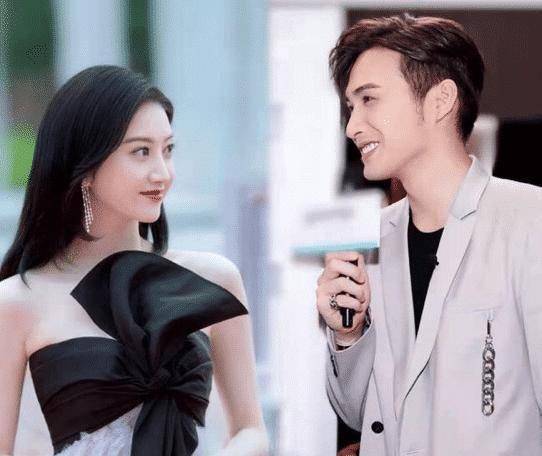 景甜张彬彬庆功宴!