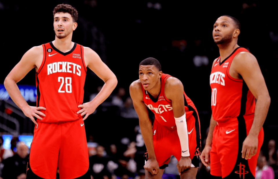 火箭内线双塔超级崛起,哈登回归或能激发最强实力_巴里史密斯_申京