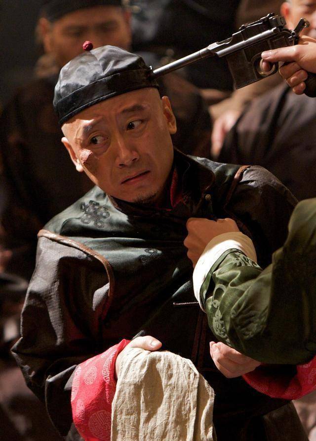 看了10年前的《让子弹飞》,原来我们都是"卖凉粉的"_张麻子_黄四郎