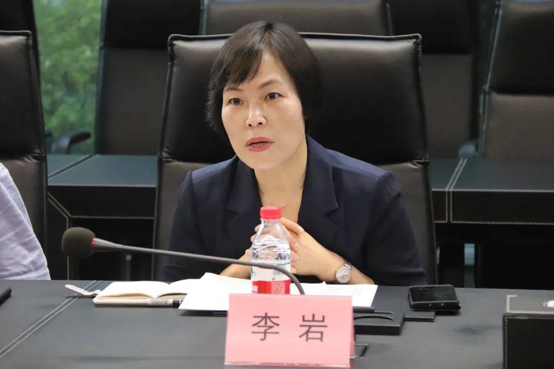 铁岭经济技术开发区管委会副主任李岩铁岭县县长常东旭对数引网的企业