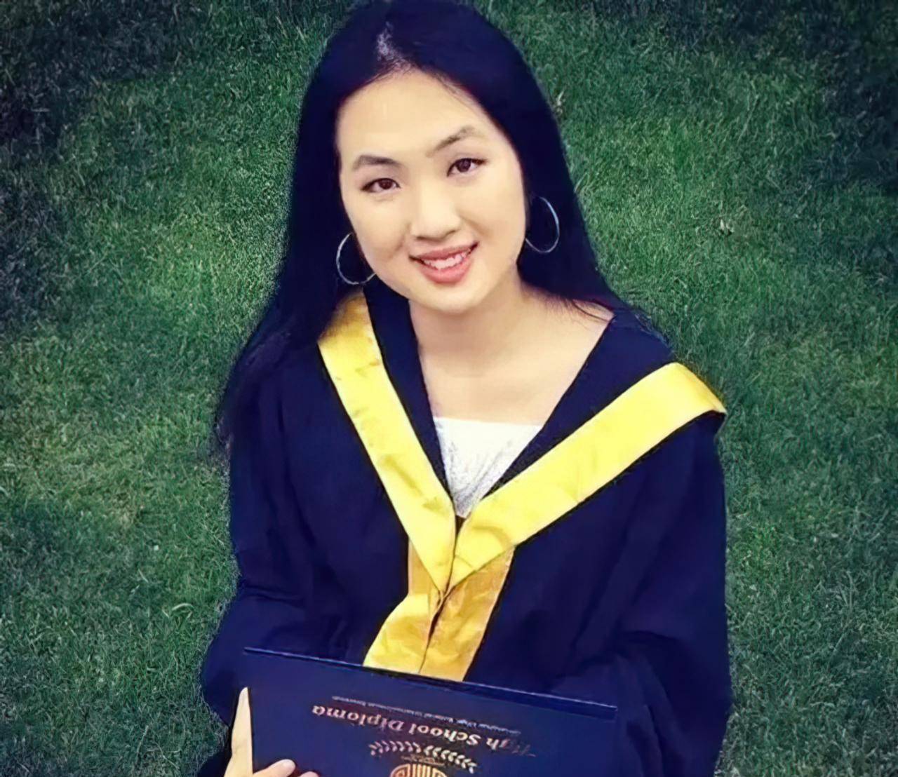 秘书姚凌:任正非第二任妻子,比丈夫小30岁,被评价温柔懂事_孟军_华为