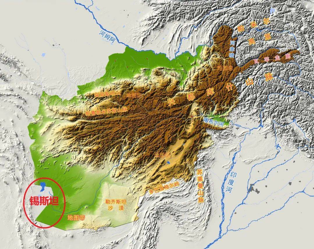 东北延伸向西南,最终在阿以交界变得平缓,此处形成的盆地名为"锡斯坦"