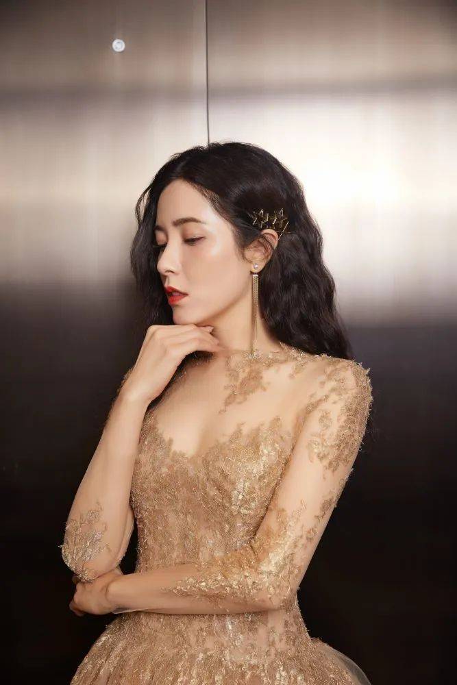 《浪姐》2 的漂亮踢馆姐姐——曾黎,该你火了!_刘烨_章子怡_同学