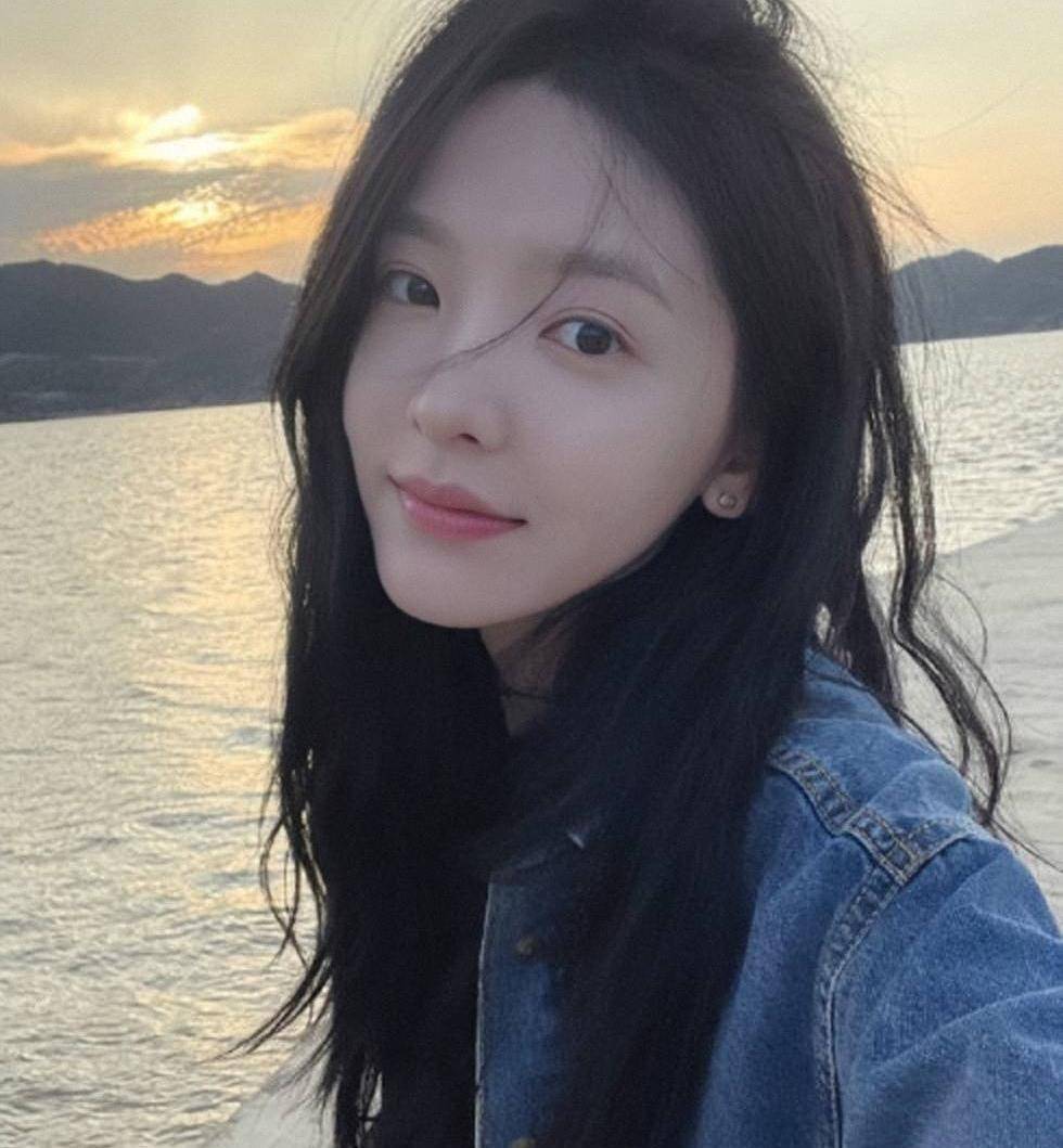 连女生都心动的章若楠初恋脸,到底长什么样?怎么穿成初恋女孩?