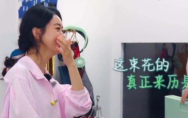 刘宇宁见赵丽颖,谁注意他的握手方式_自然_李浩菲_颖宝