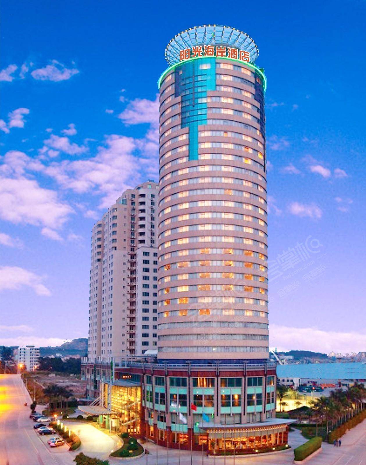 酒店:中海酒店,港兴茶餐厅,鑫元酒店,阳光假日酒店教育配套:澳头第一