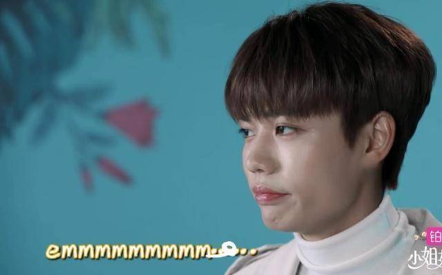 林彦俊小鬼为花店做功课,却不及欧阳娜娜三分之一,男女思维差距_经营