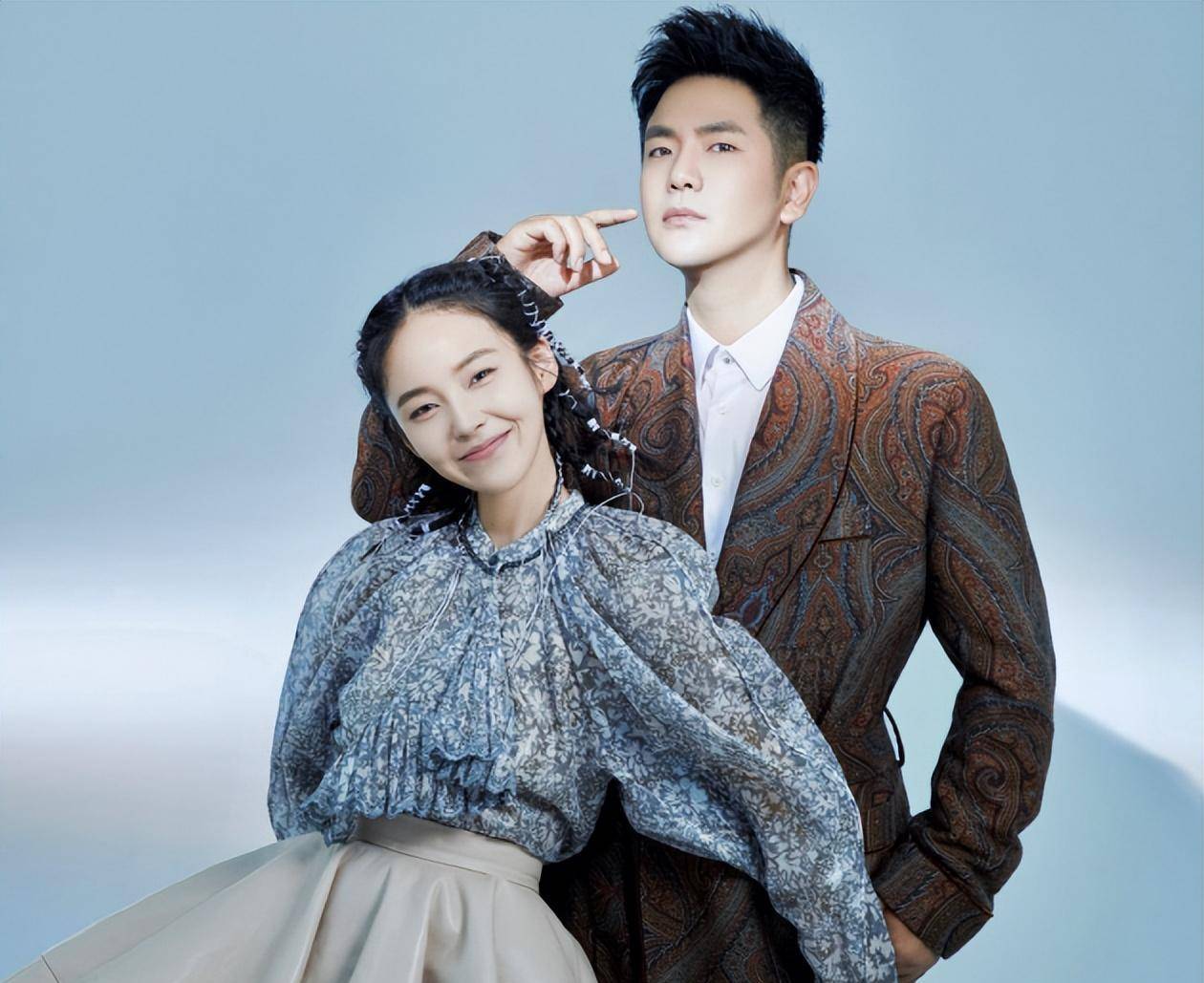 张佳宁撮合母亲二婚,和继父好如亲生父女,再婚家庭也可以很幸福