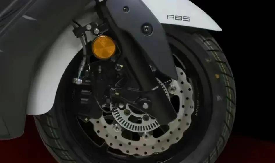 喜欢大踏板的老铁看过来,光阳新款ct300上市_搜狐汽车_搜狐网