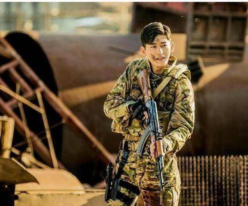 无片酬参演《战狼3》,吴京的回答让人不解_演技_张翰_形象